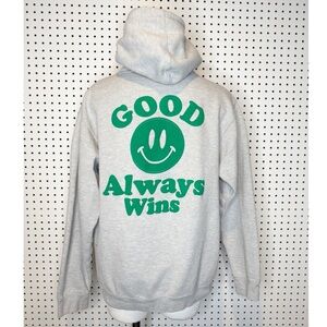 Good Always Wins‎ | Grey Smiley Face Hoodie Sz. M